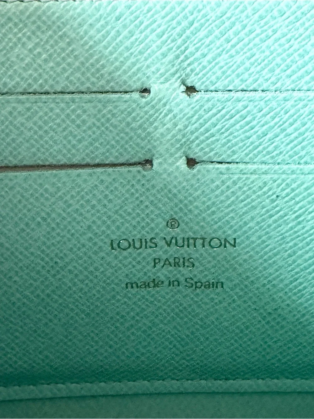 Louis Vuitton Illustré Hot Air Balloon Limited Edition Monogram Zippy Wallet